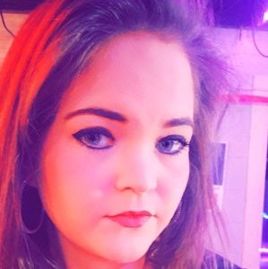 Meet your Posher, Kelli